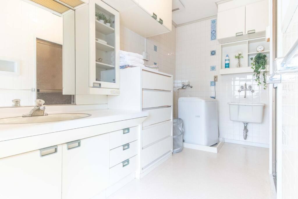 Sanacion Motomachi 7 なんばで150平米の広々空間 最大14名 Netflix見れます Apartment Osaka Ngoại thất bức ảnh
